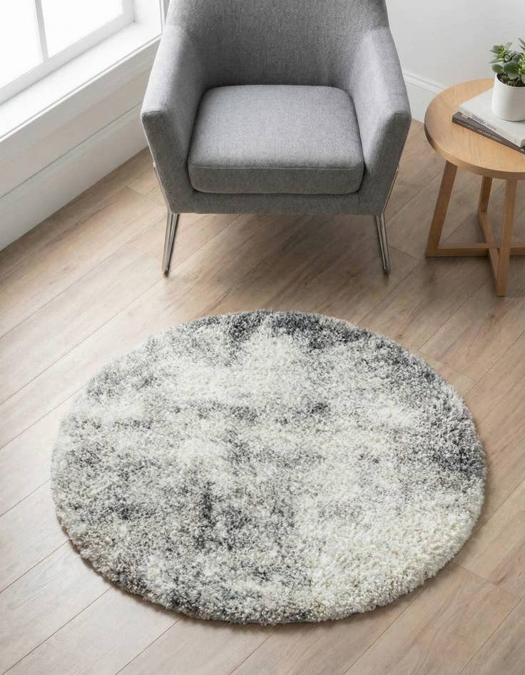 Detail image of 3' 3 x 3' 3 Soft Touch Shag Round Rug