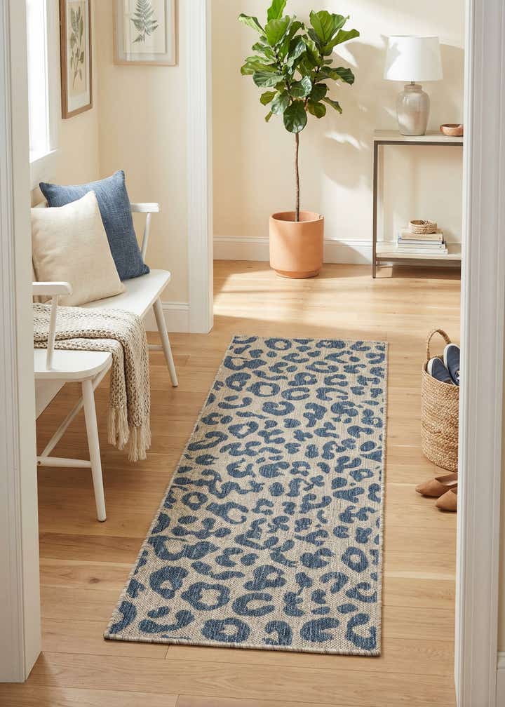 2' x 5' Easy-Clean Safari Indoor / Outdoor Runner Rug