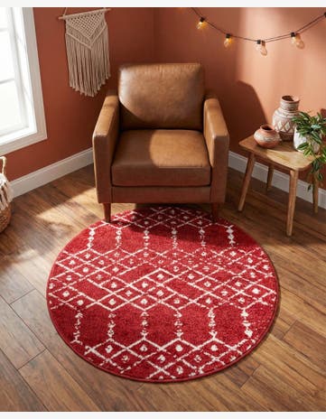 Raspberry Pink Paxon Trellis Round Rug