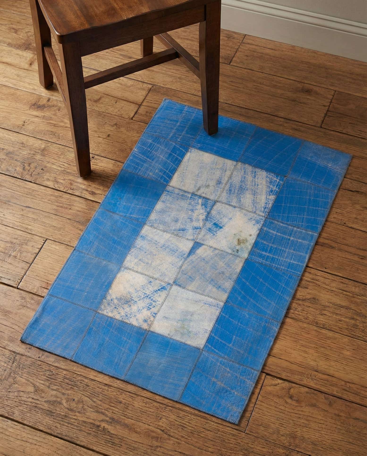 2' x 3' Cowhide Leather Rug