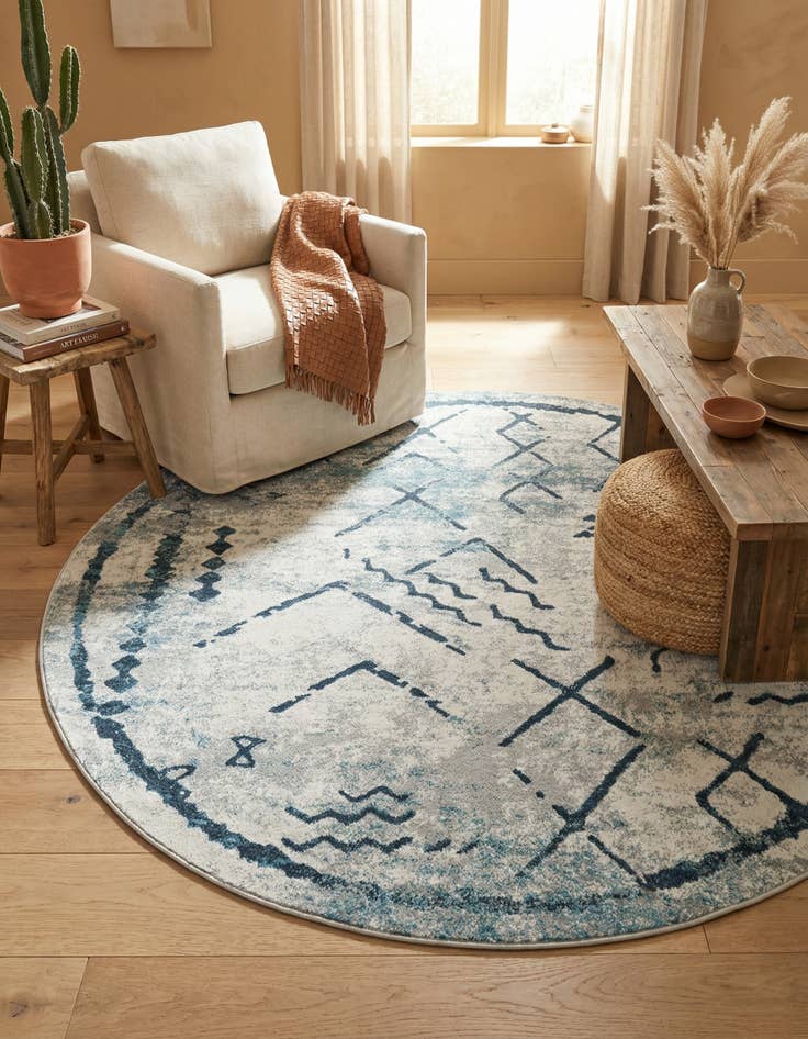 Detail image of 7' 10 x 7' 10 Kamala Washable Round Rug