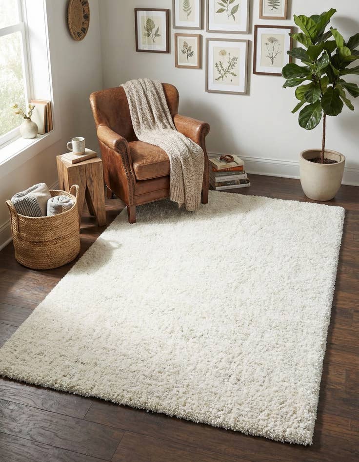 Detail image of 5' 3 x 8' Solid Shag Rug