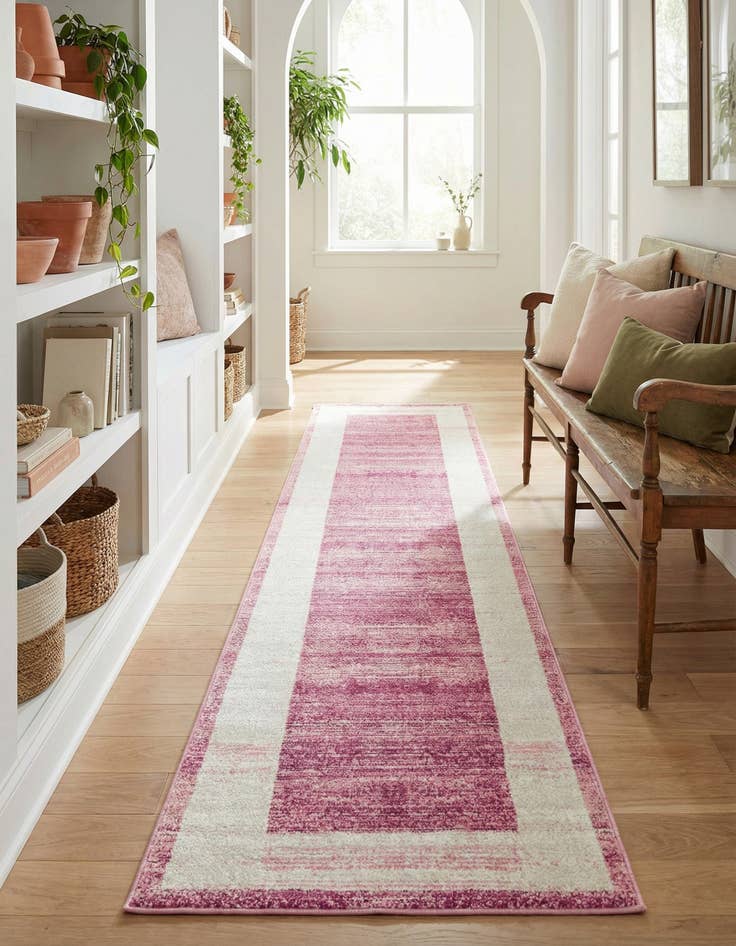 Detail image of Jill Zarin 2' 7 x 14' Uptown Yorkville Runner Rug