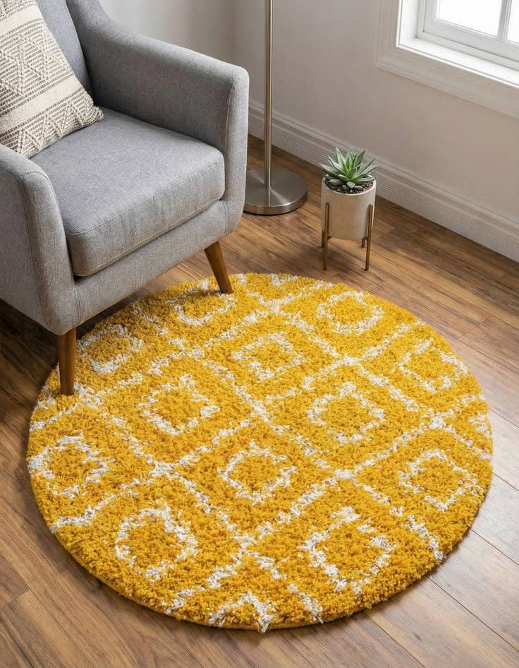 Detail image of 3' 3 x 3' 3 Lattice Shag Round Rug