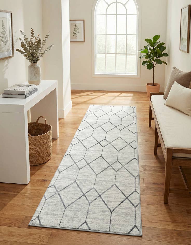 Detail image of 3' x 10' Lattice Trellis Runner Rug