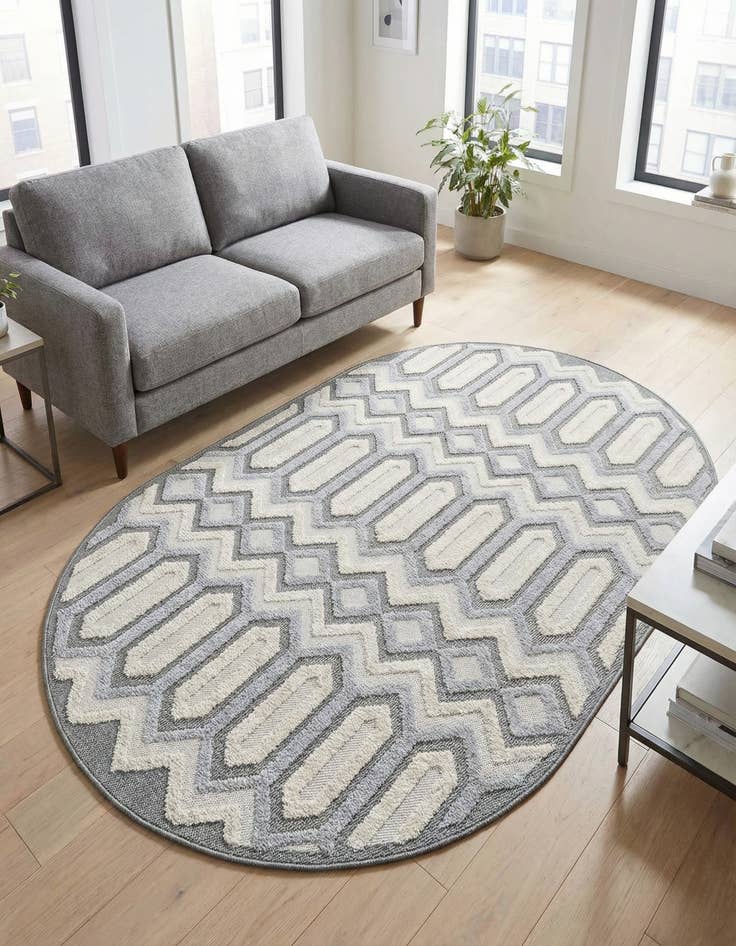 Detail image of 5' 3 x 8' Arlo Oval Rug