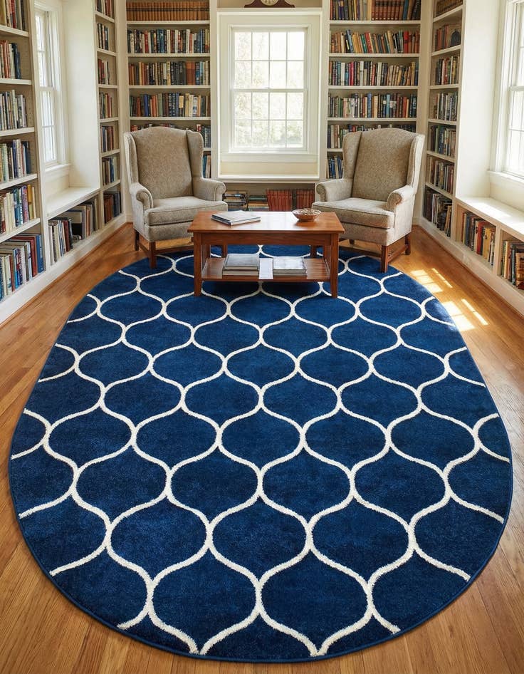 Detail image of 7' 10 x 10' Trellis Frieze Oval Rug