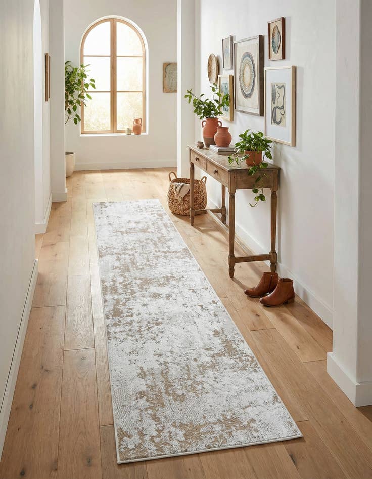 Detail image of 2' 7 x 12' Abbey Runner Rug
