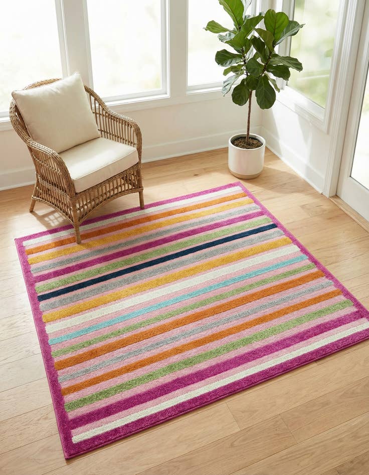 Detail image of  5' 3 x 5' 3  Washable Aruba Indoor / Outdoor Square Rug