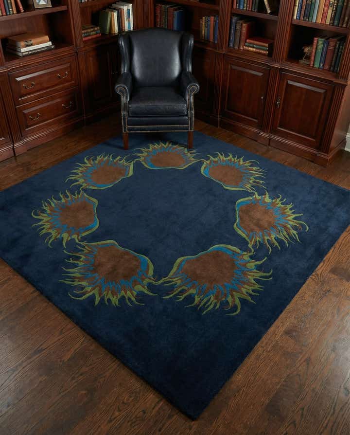 7' 6 x 7' 8 Luna Square Rug