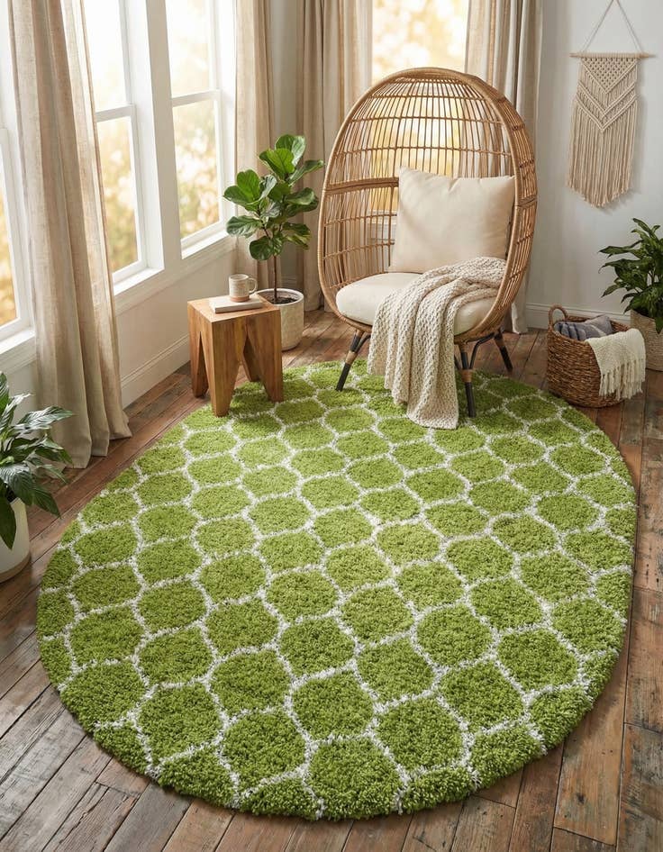 Detail image of 7' 10 x 10' Trellis Shag Oval Rug