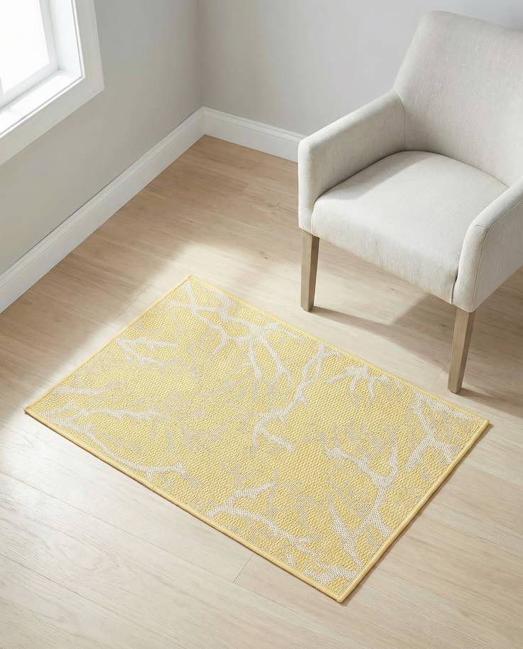 Detail image of 2' x 3' Easy-Clean Botanical Indoor / Outdoor Rug