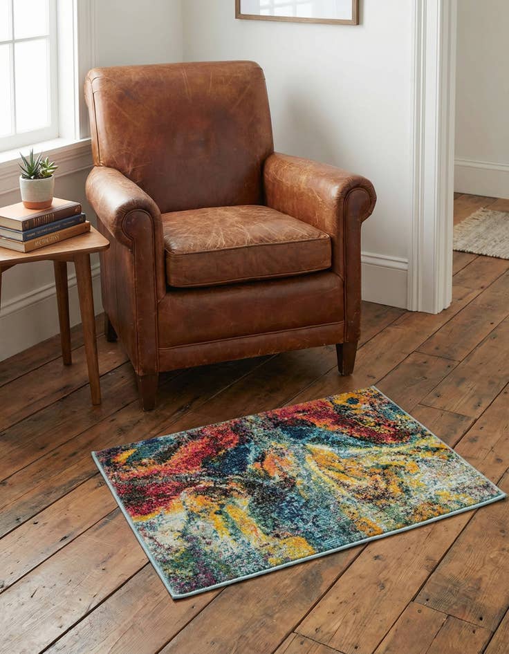 Detail image of 2' x 3'  Washable Haerfest Rug