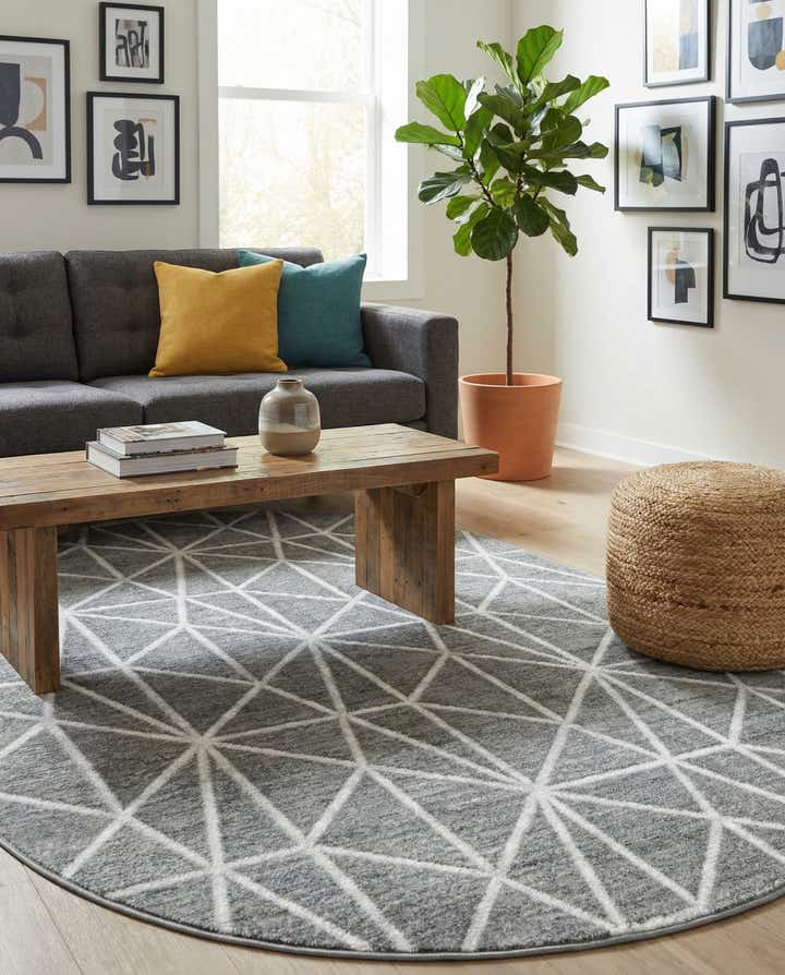 5' 3 x 8' Lattice Trellis Oval Rug