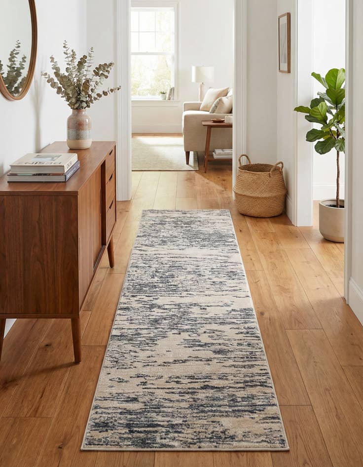 Detail image of 2' 7 x 10' Oasis Runner Rug