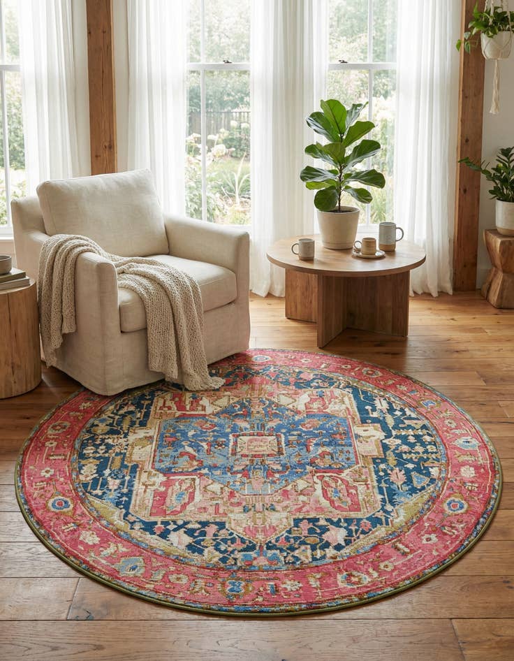 Detail image of 6' x 6' Washable Traditional Indoor / Outdoor Round Rug