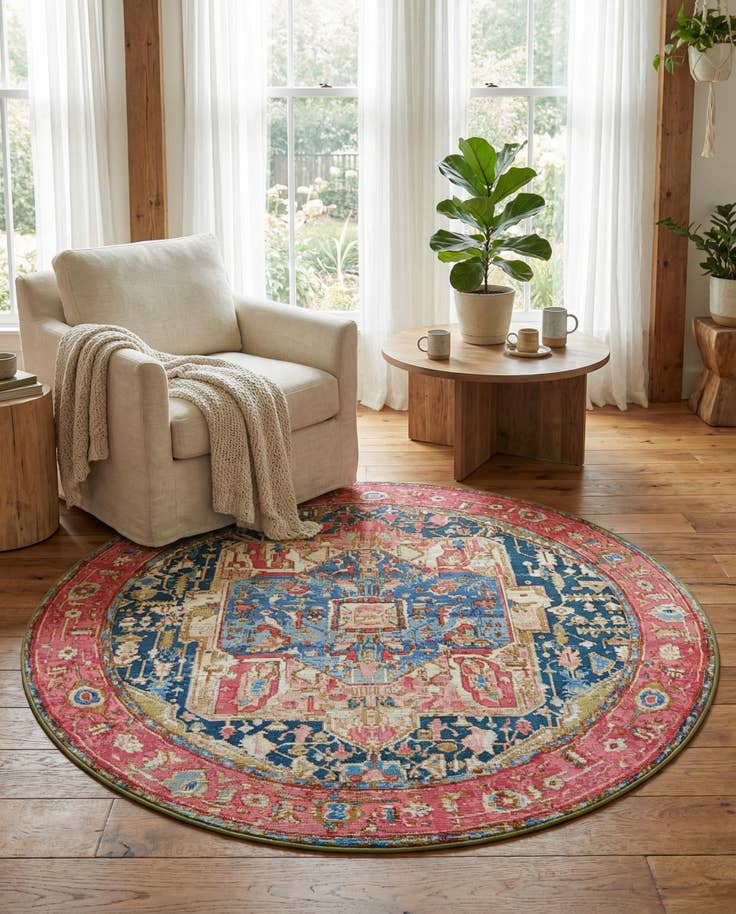 Detail image of 6' x 6' Easy-Clean Traditional Indoor / Outdoor Round Rug