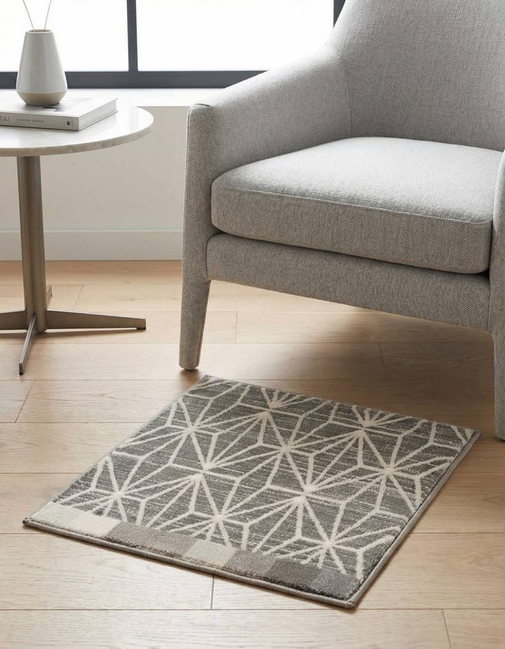 Detail image of Jill Zarin 1' 8 x 1' 8 Uptown Fifth Avenue Sample Rug