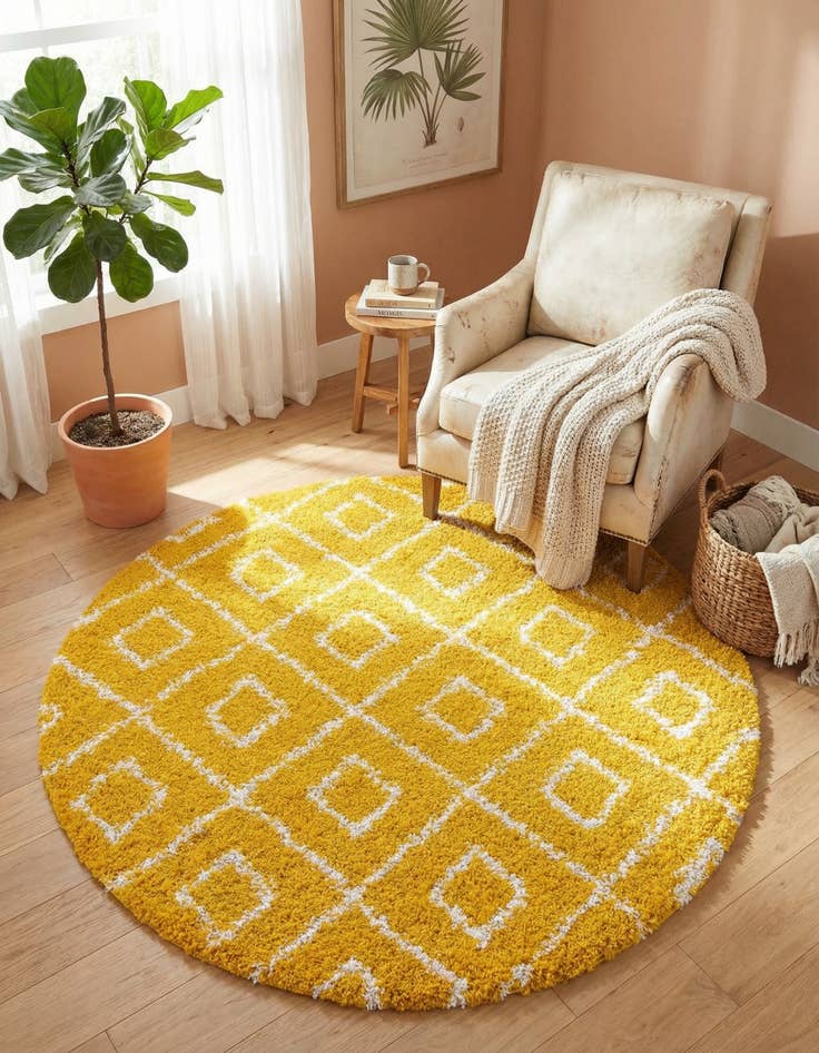 Detail image of  6' x 6' Lattice Shag Round Rug