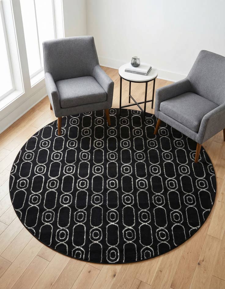 Detail image of 6' x 6' Vogue Geo Round Rug
