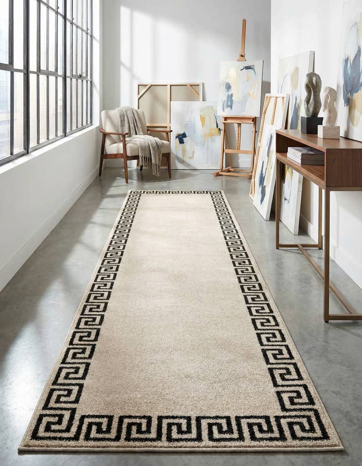 Detail image of 2' 7 x 10' Greek Key Runner Rug