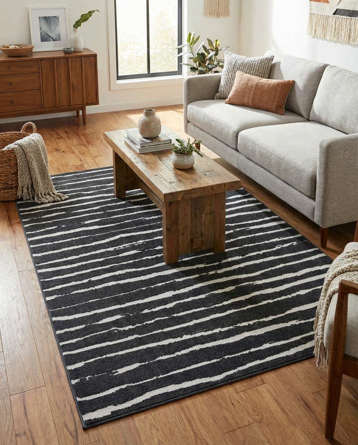 5' x 8' Easy-Clean Sabrina Soto Ola Indoor / Outdoor Rug