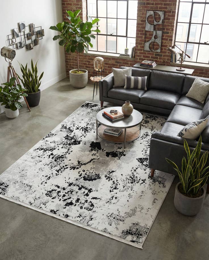 Detail image of 5' 3 x 8' Milano Rug
