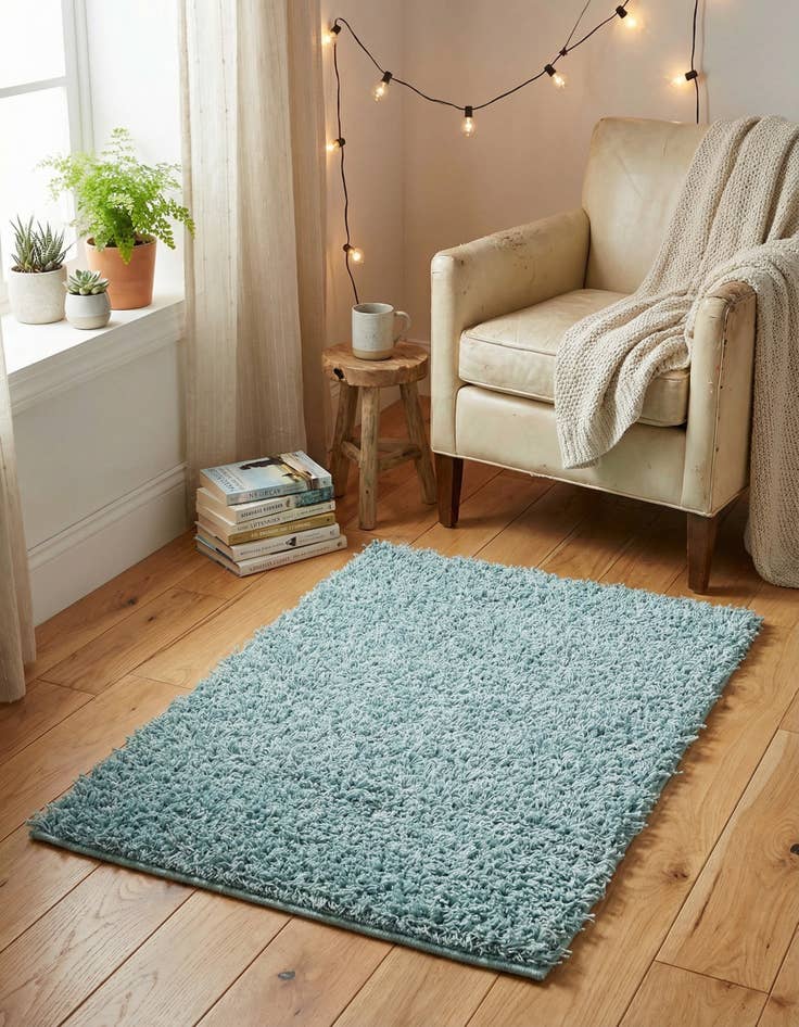 Detail image of 2' 2 x 3' Comfort Solid Shag Rug
