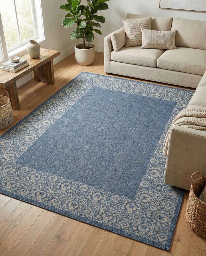 7' 10 x 10' Easy-Clean Border Indoor / Outdoor Rug