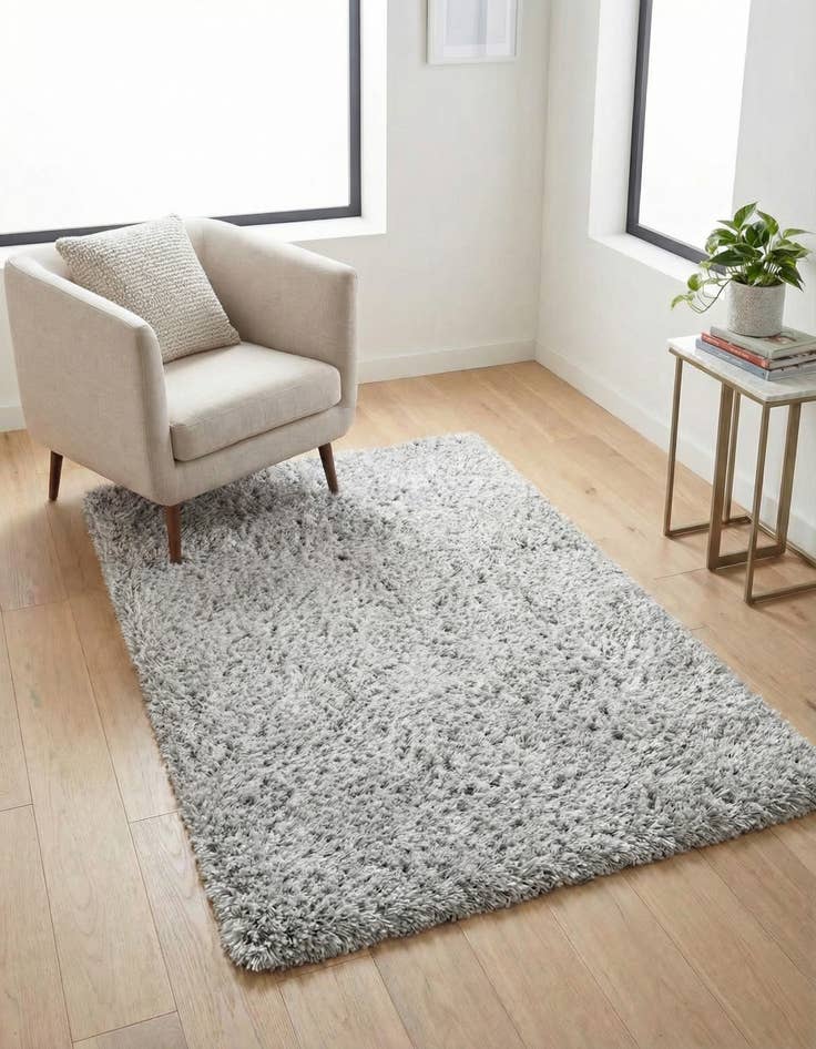 Detail image of 3' 3 x 5' 3 Marilyn Monroe&trade; Shag Rug