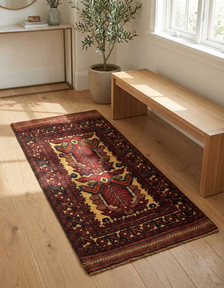 Detail image of 2' 6 x 4' 7 Hand Knotted Sumak Wool Runner Rug