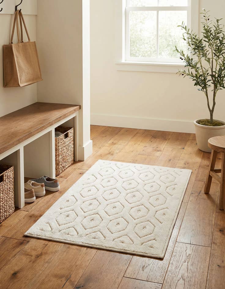 Detail image of 2' x 3' Easy-Clean Trellis Textured Indoor / Outdoor Rug