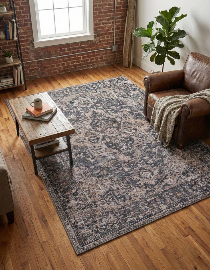 Detail image of 6' x 9' Yara Rug