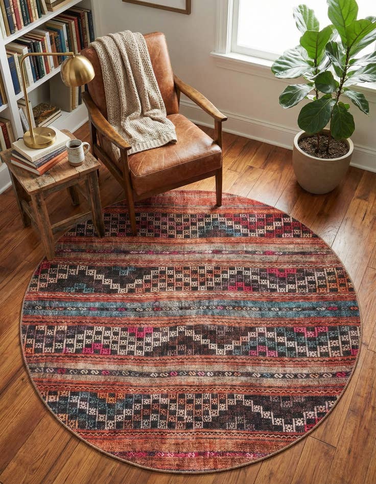 Detail image of 5' x 5' Timeless Round Rug