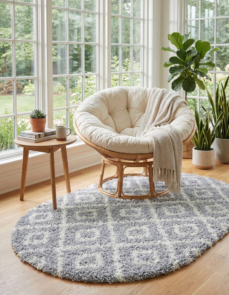 Detail image of 4' x 6' Trellis Shag Oval Rug