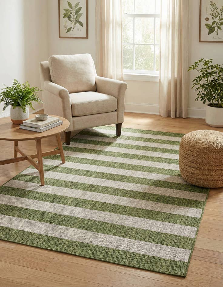 Detail image of 4' x 6'  Washable Striped Indoor / Outdoor Rug