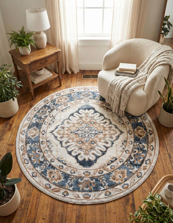 Detail image of 5' x 5' Oxford Round Rug