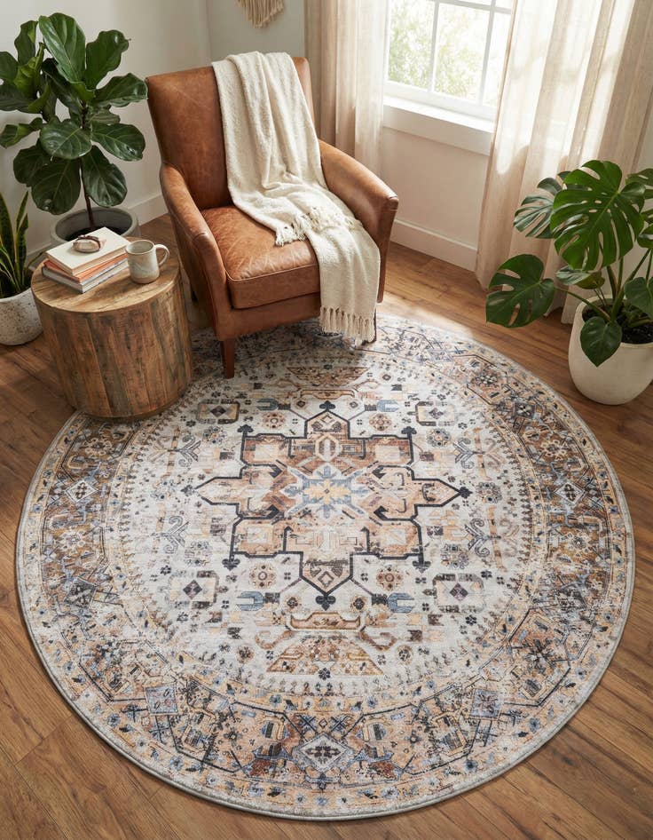 Detail image of 6' x 6'  Washable Yara Round Rug