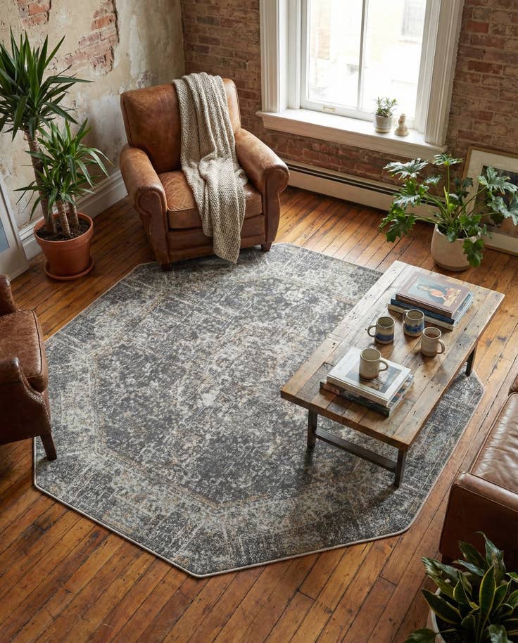 Detail image of 5' 5 x 5' 5 Santiago Octagon Rug
