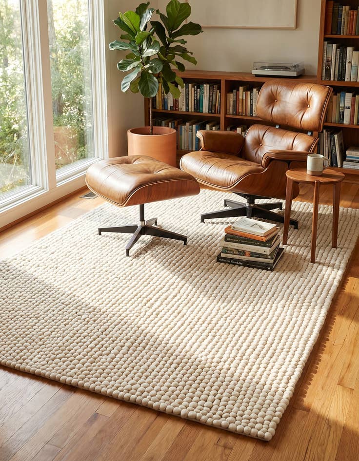 Detail image of 5' 1 x 8' Felt Ball Wool Rug