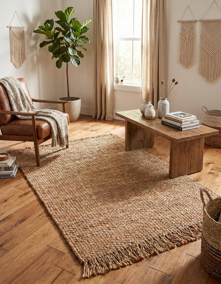 Detail image of 4' 1 x 6' 1 Hand Woven Chunky Jute Rug
