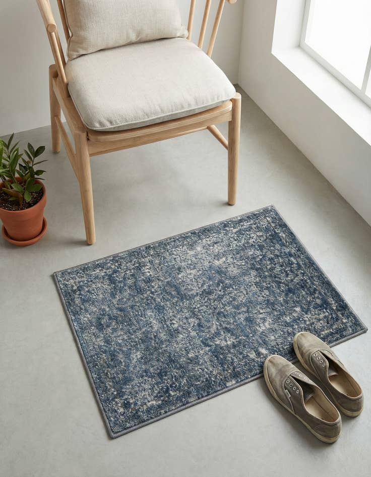 Detail image of 2' 2 x 3' Oregon Rug