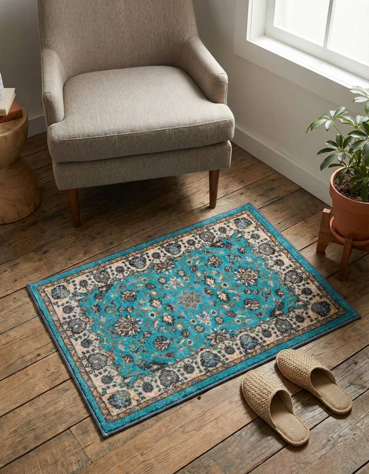 Detail image of 2' 2 x 3' Medina Rug