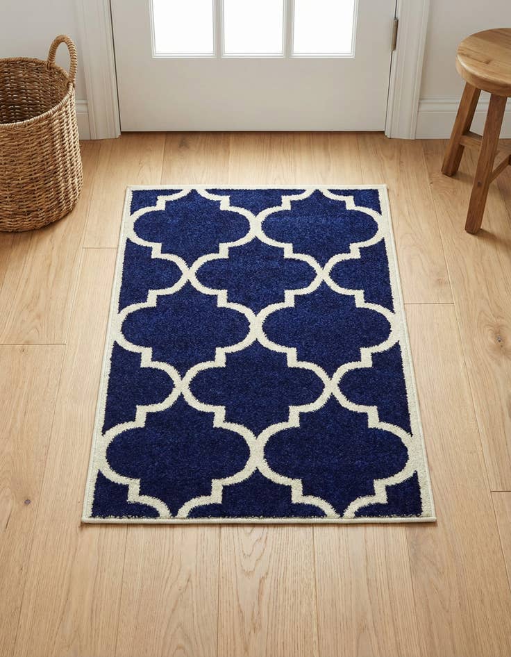 Detail image of 2' x 3' Trellis Rug
