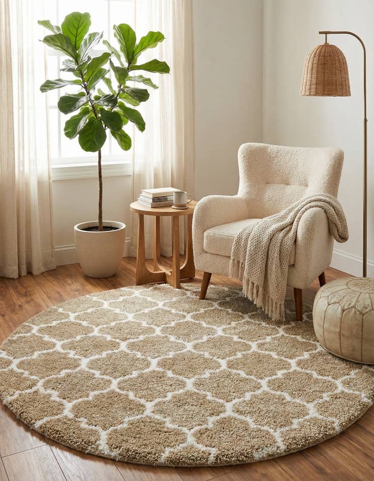 Detail image of  8' x 8' Moroccan Shag Round Rug