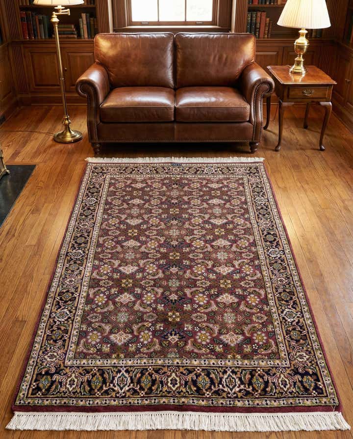 3' 9 x 5' 9 Hand Knotted Farahan Wool Rug