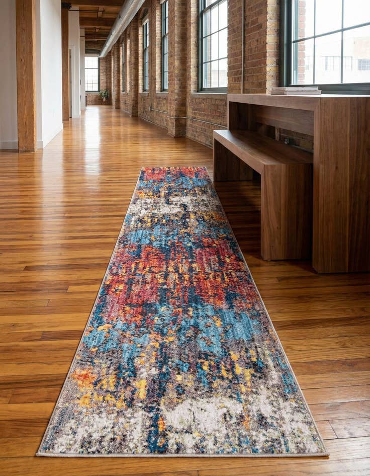 Detail image of Jill Zarin 2' 7 x 13' Downtown Chelsea Runner Rug