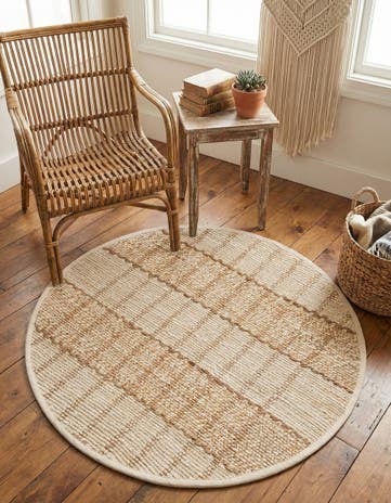 Ivory Hand Braided Laurel Handwoven Jute Round Rug