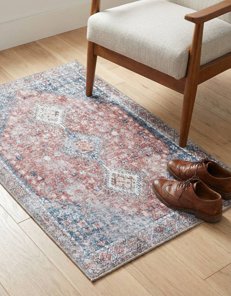 Detail image of 2' x 3' Yara Rug