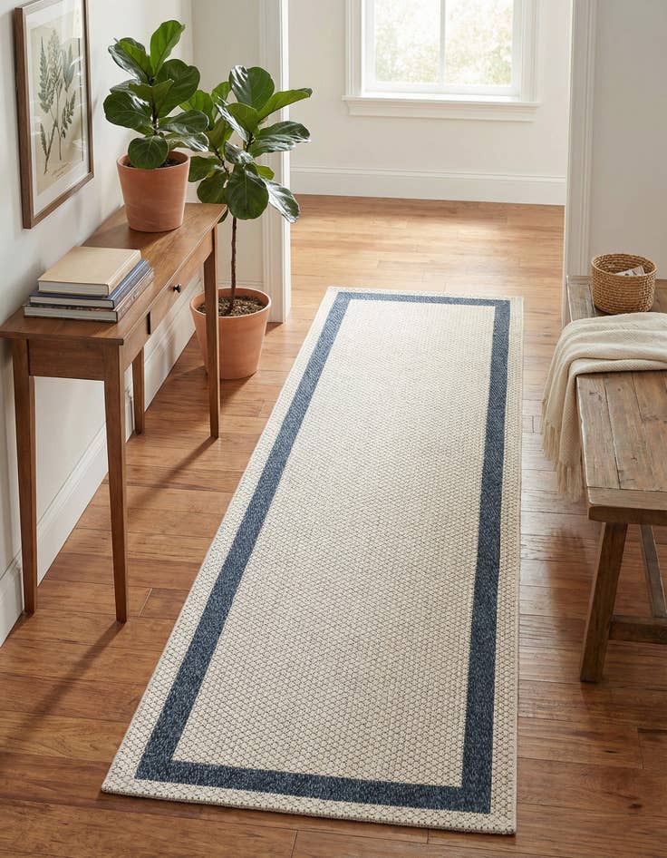 Detail image of 2' x 6' Georgia Runner Rug